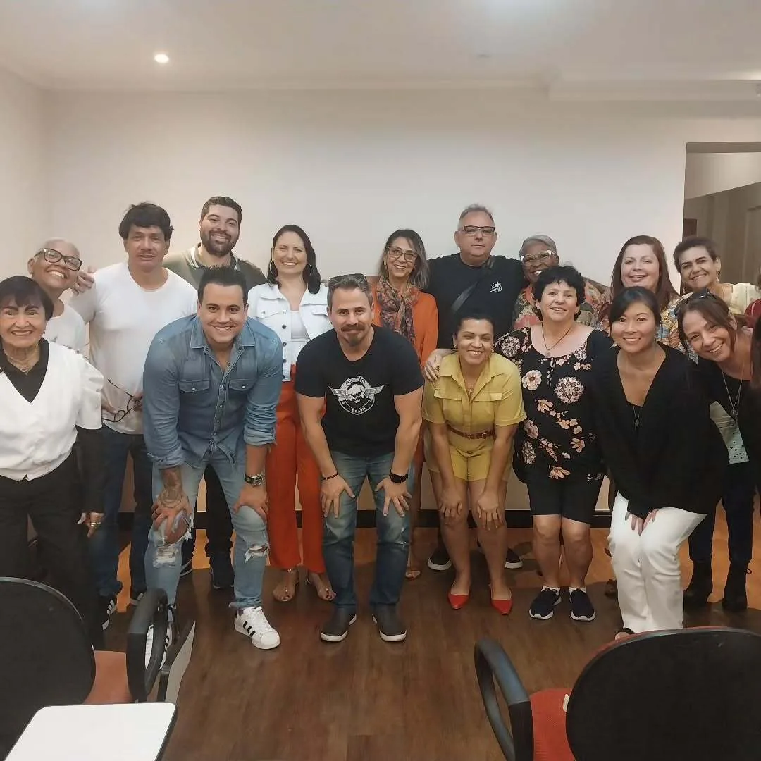Turma de formação em Psicanálise Clínica do CEMI em Santos